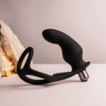 ROCKS-OFF - RO-ZEN RRO PLUG ANALE CON ANELLO VIBRANTE PER IL PENE NERO - immagine 4